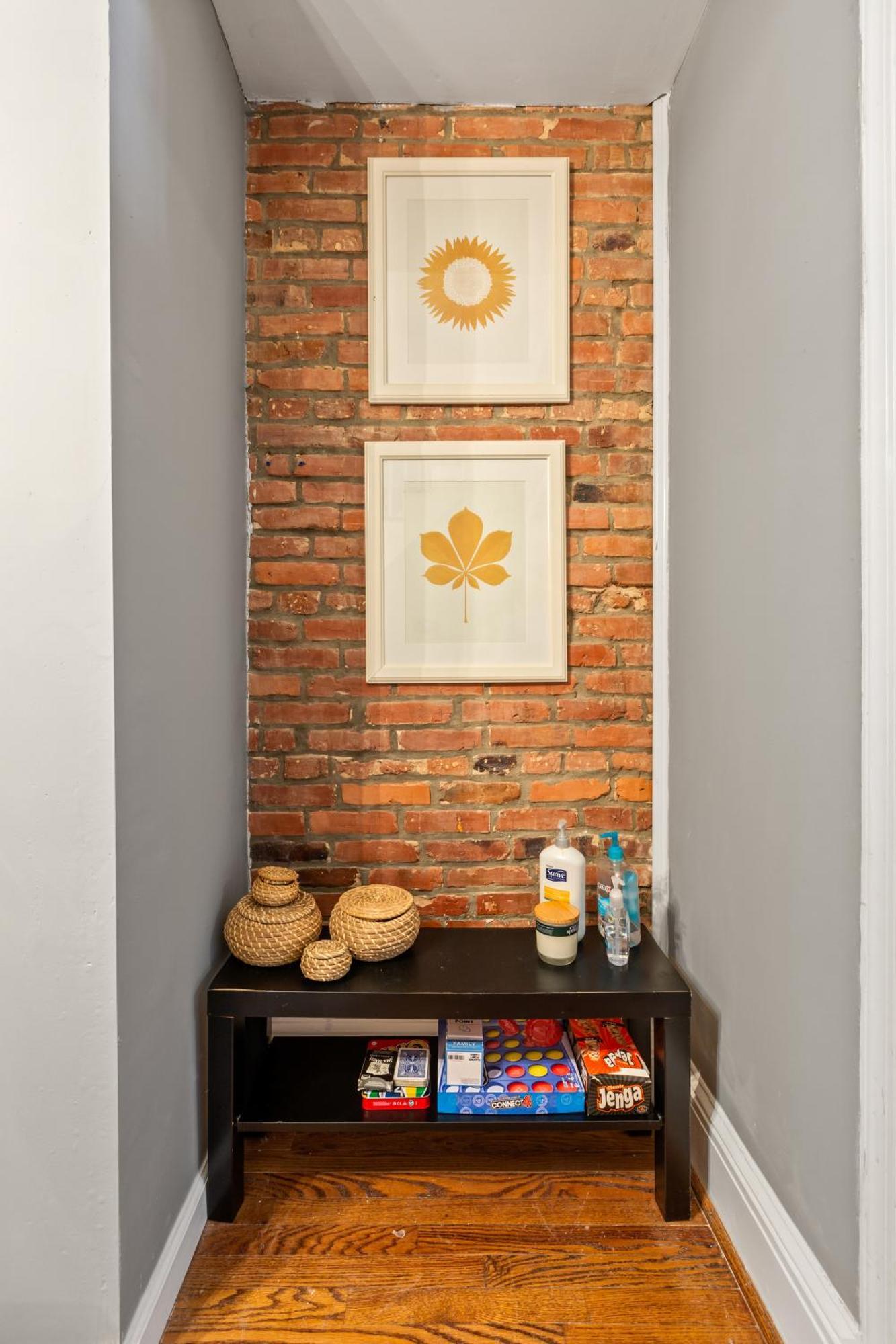 Pristine Townhouse With Rooftop Deck Near Canton! Baltimore Exterior photo
